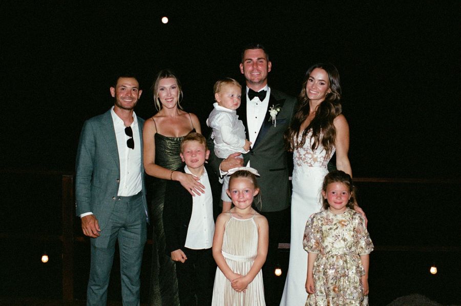 Family portrait of wedding in chileno bay auberge resort in los cabos