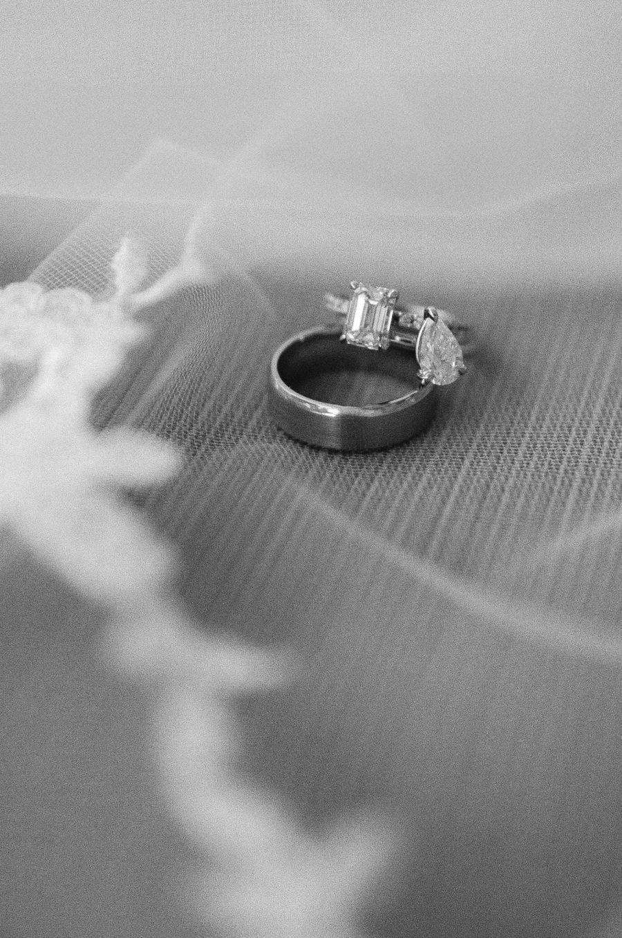 Detailed shot of rings while getting ready for wedding in chileno bay auberge resort beach los cabos