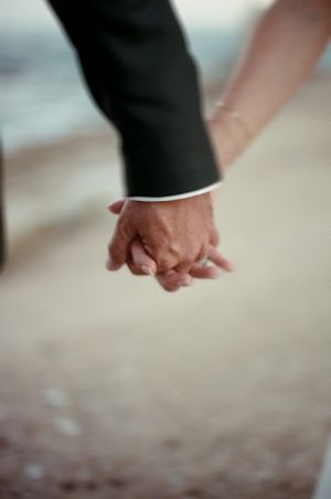 Couple portraits during romantics sessions of wedding in chileno bay auberge resort in los cabos