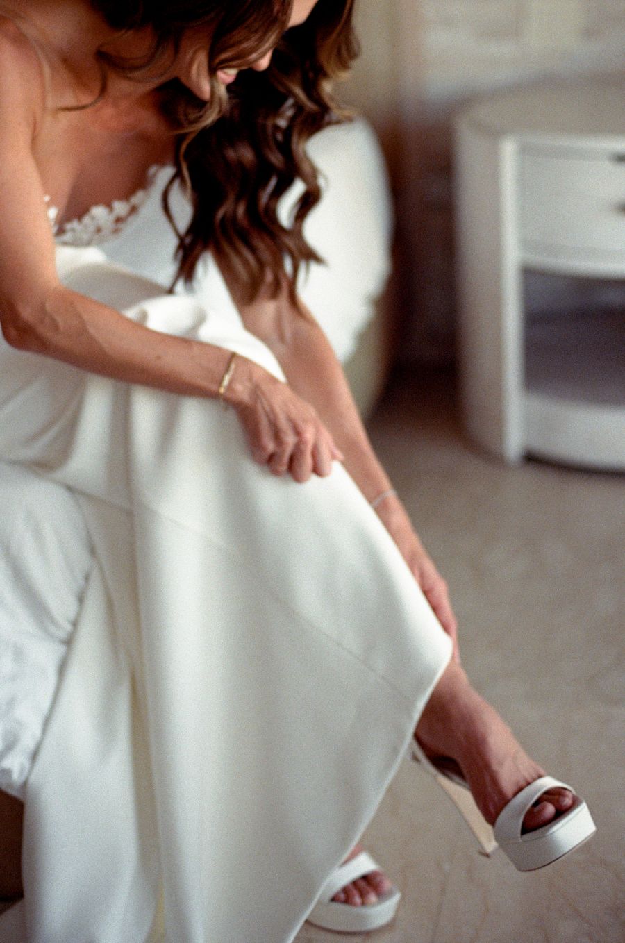 Bride getting ready for wedding in chileno bay auberge resort in los cabos